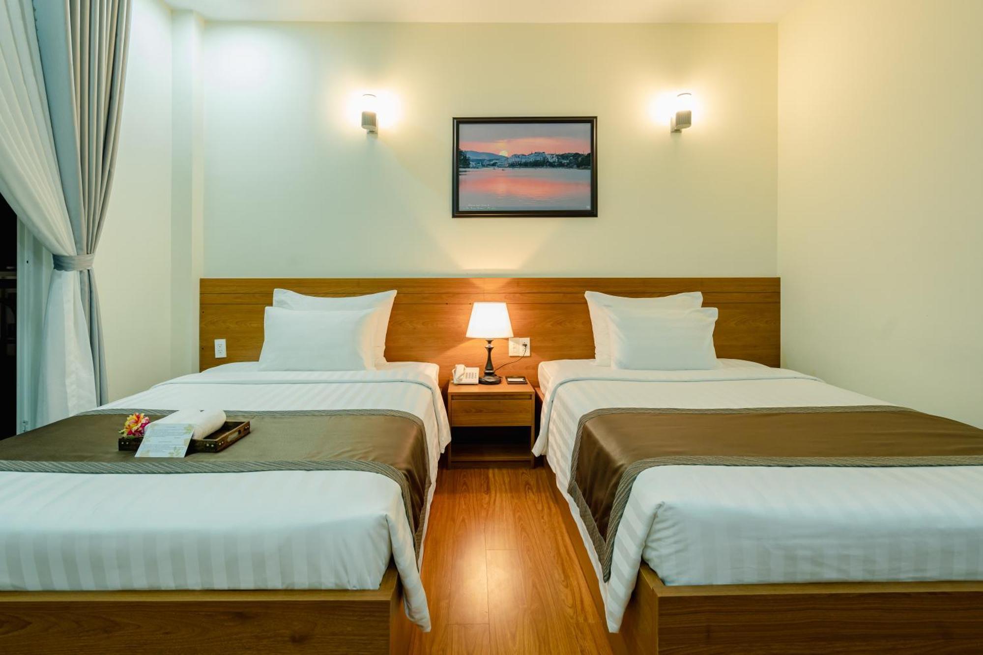 Bombo Dalat Hotel Экстерьер фото