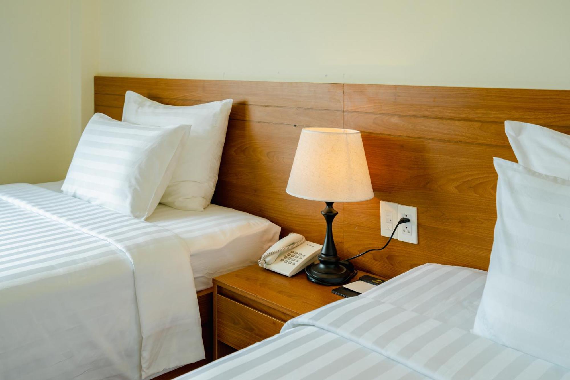 Bombo Dalat Hotel Экстерьер фото