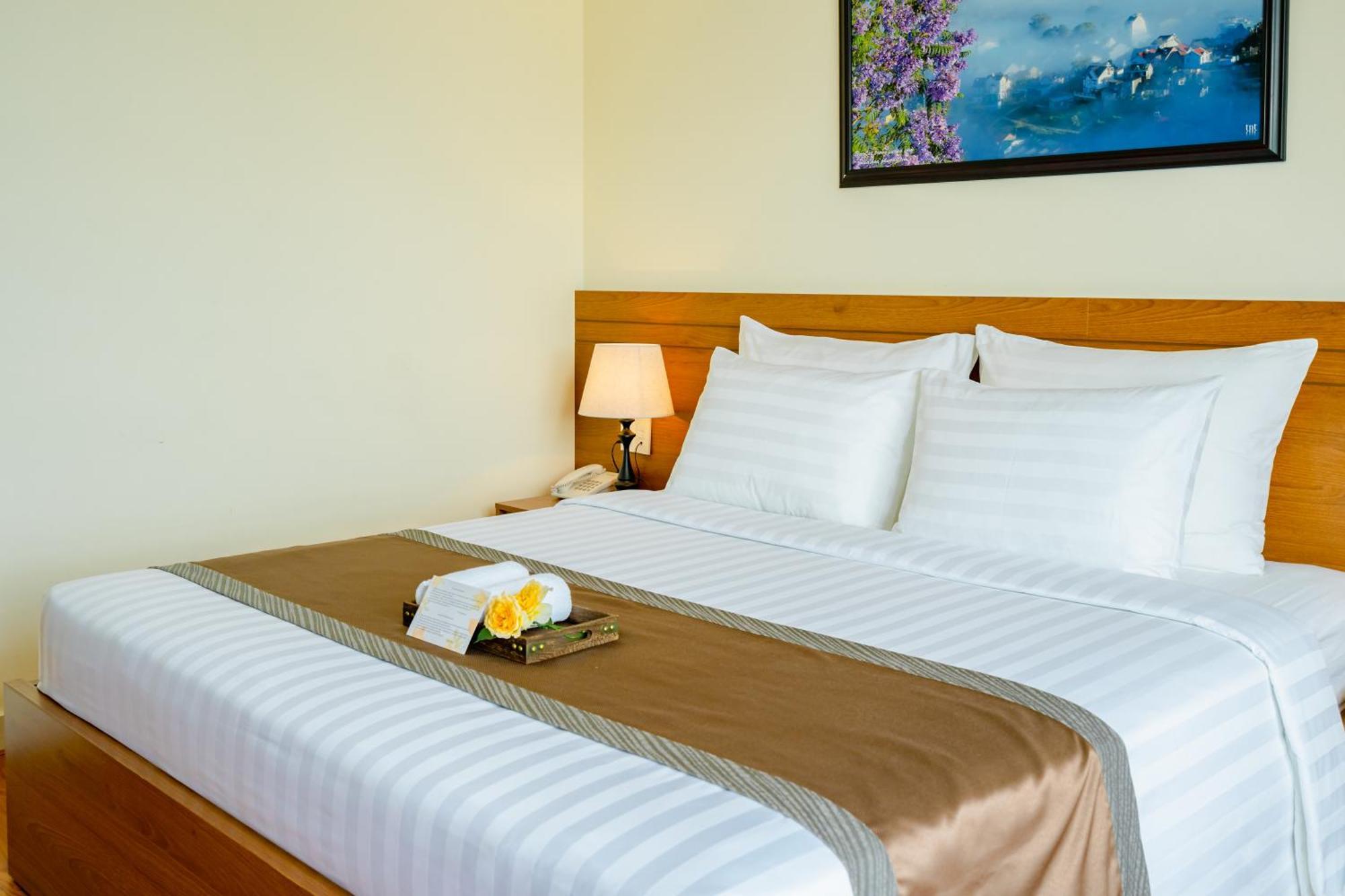 Bombo Dalat Hotel Экстерьер фото